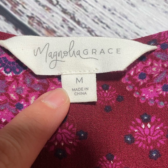 Magnolia Grace maroon sleeveless blouse. Size M. - Picture 3 of 7
